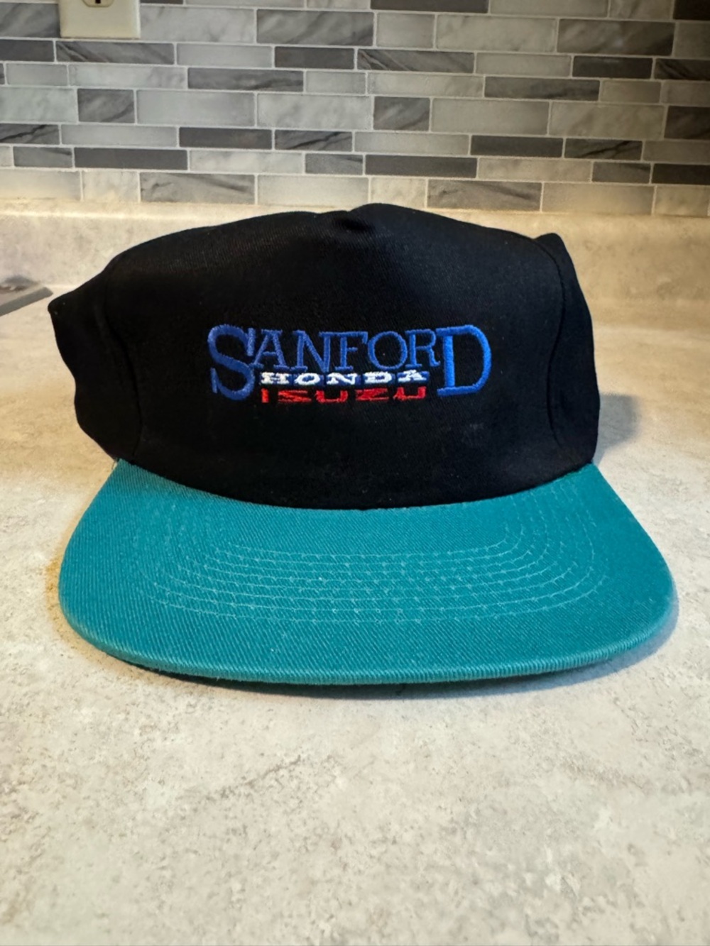 Vintage Sanford Honda Isuzu Trucker Hat ~ Snapback ~